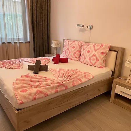 Sonne, Und Mehr Apartmán Nesebar