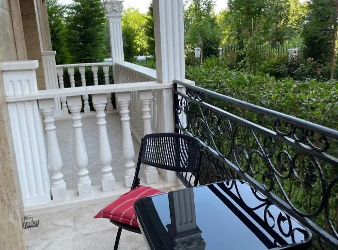 Daire Sonne, Und Mehr Misivri